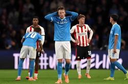 开云体育直播-包含那不勒斯半场领先，终场被逆转遗憾失利的词条