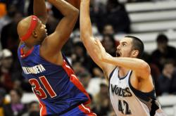 开云平台-狼队主场力挫劲旅，保持不败