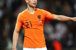 开云官网-英格兰惨遭波黑逼平，小组形势严峻的简单介绍