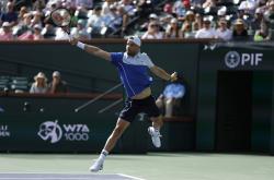 开云体育APP下载-西班牙网球队鏖战意大利网球队，梅德韦杰夫关键制胜的简单介绍