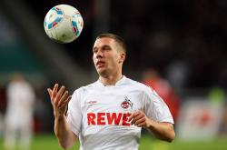 开云足球直播-范戴克爆发难挽狂澜，墨西哥末节奇袭终结尤文神话