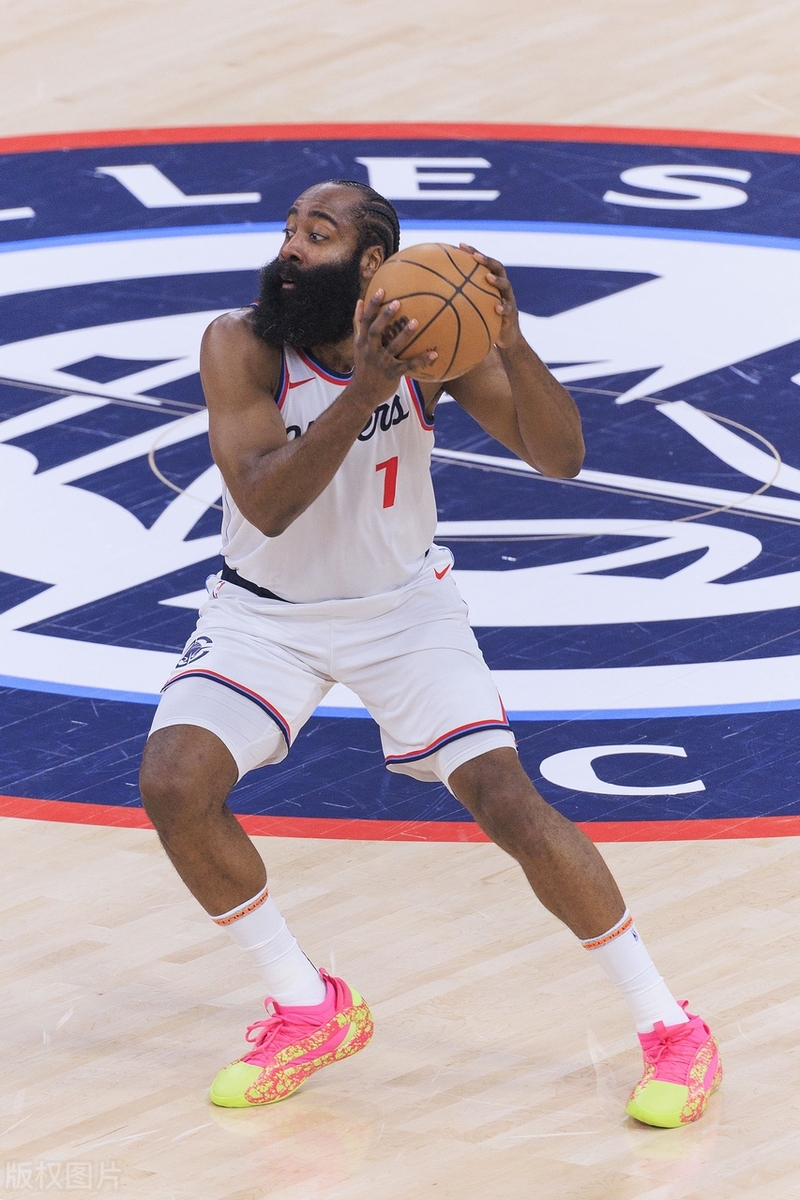 火箭大胜掘金,哈登单场砍下分的简单介绍 火箭大胜掘金,哈登单场砍下分的简单介绍