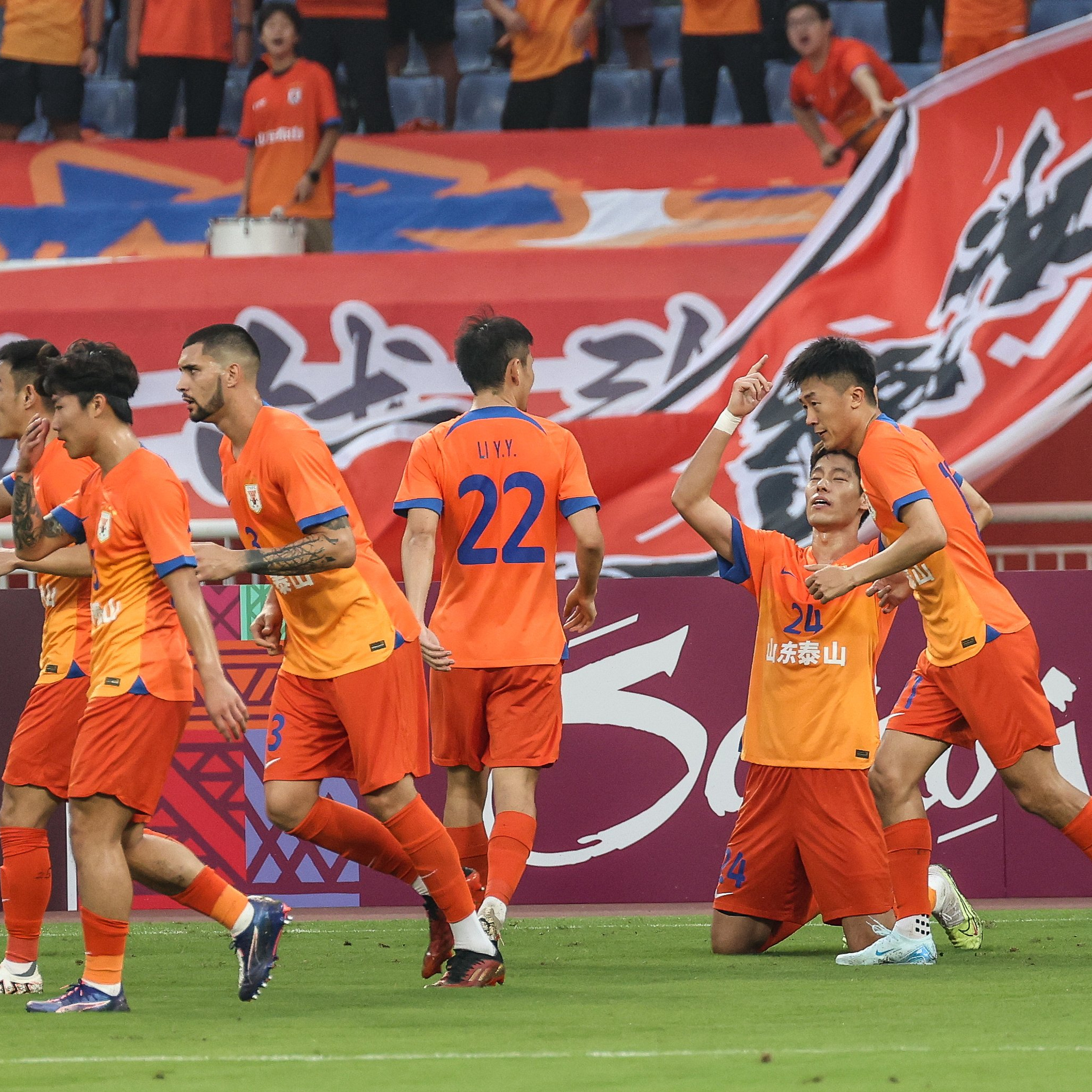 关于亚冠赛程调整出炉，球队备战如火如荼的信息