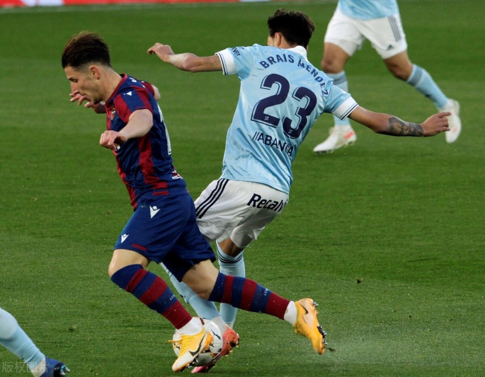 马尔科姆传射，拉科鲁尼亚小胜塞尔塔B队的简单介绍