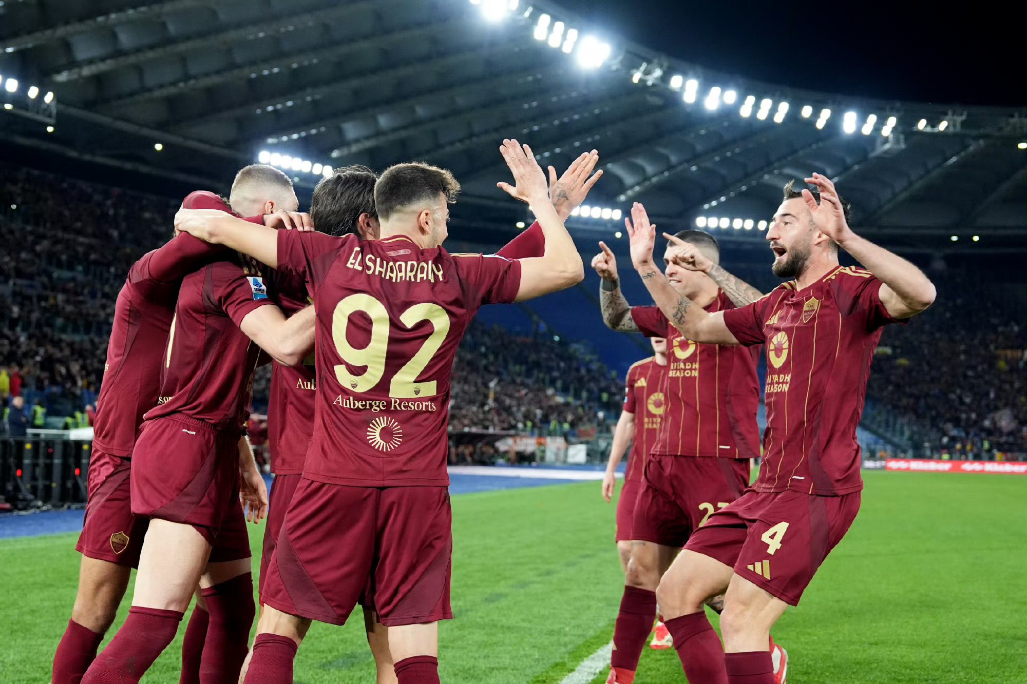 罗马尼亚击败塞尔维亚进欧洲杯决赛