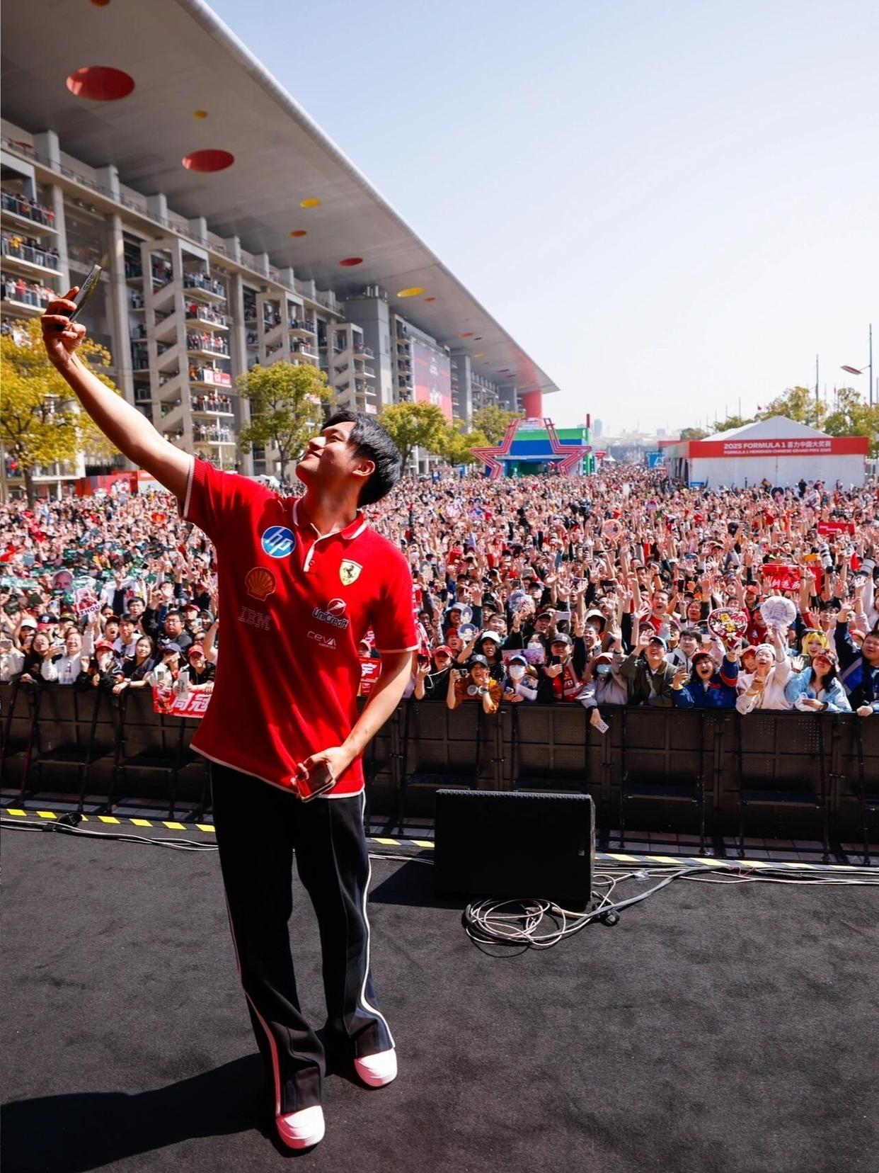 法拉利险胜威廉姆斯，周冠宇状态火热