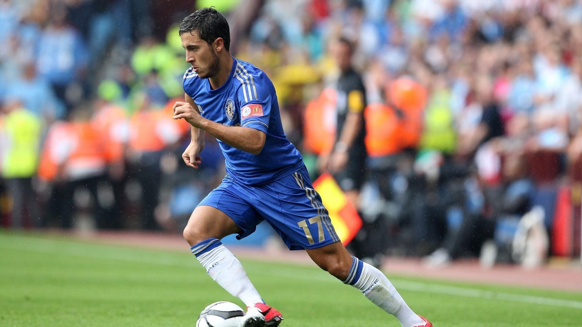 劳塔罗硬仗之王，从多特蒙德鏖战到阿尔及利亚精神的足球启示